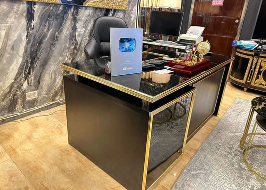 Luxor Executive Office Table with Built-In Storage – High-quality home furnishing